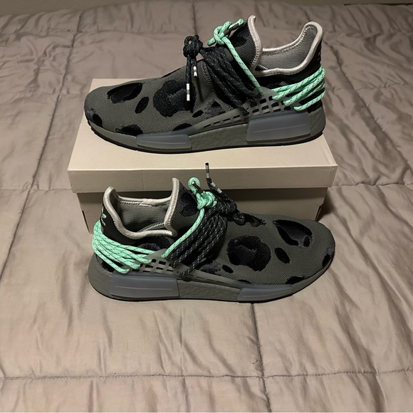Adidas NMD HU Pharrell Ash Grey - Picture 7 of 9